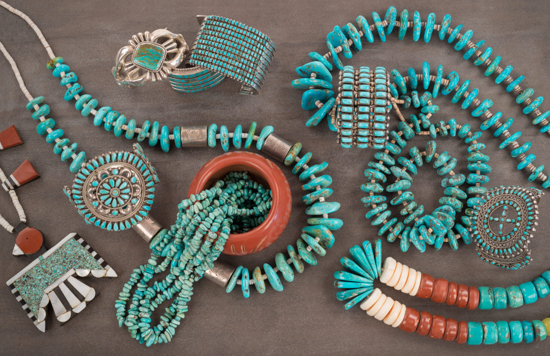 A,Collection,Of,Native,American,Jewelry.a,Santo,Domingo,Depression,Era�