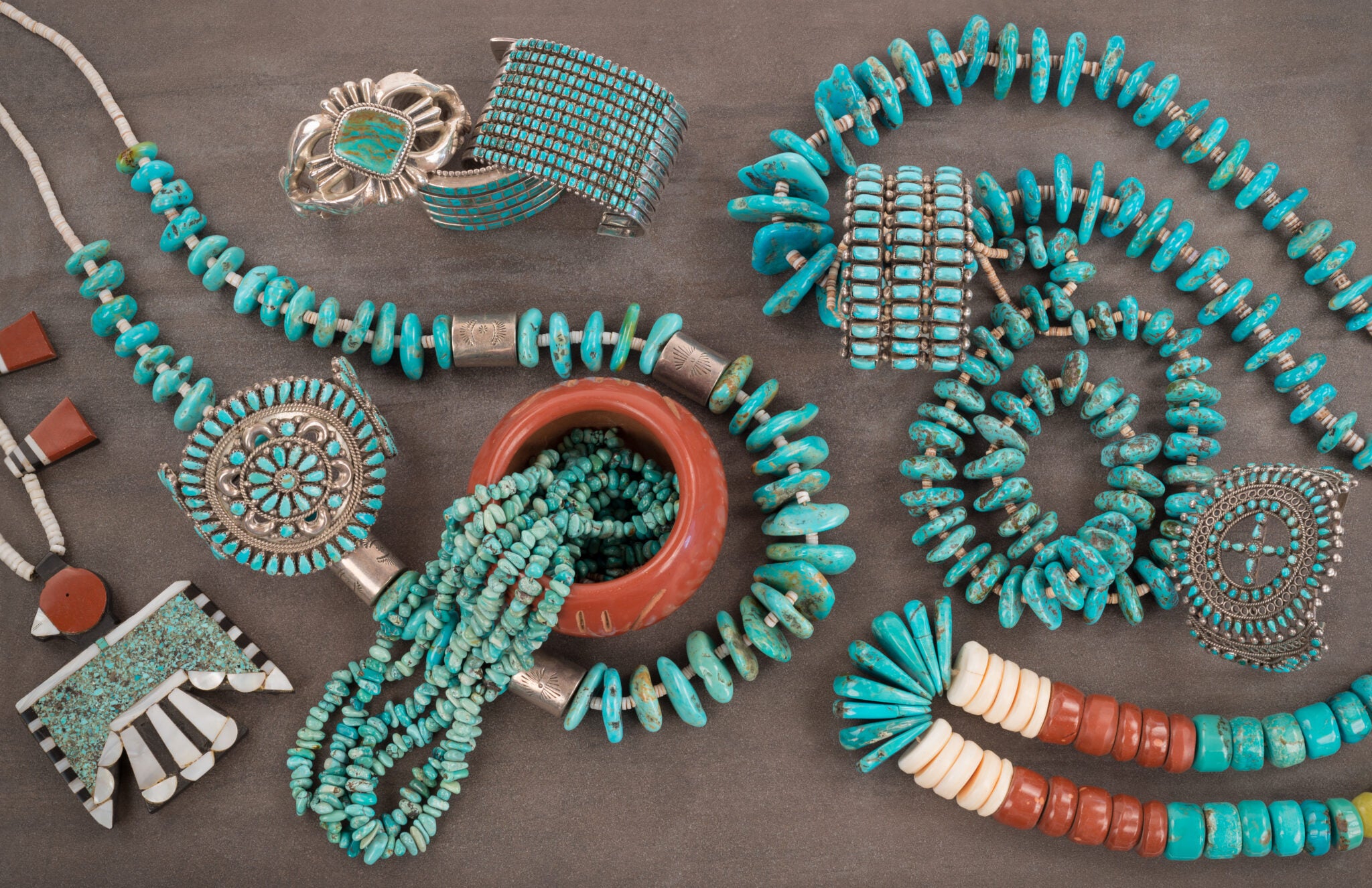 A,Collection,Of,Native,American,Jewelry.a,Santo,Domingo,Depression,Era�