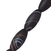 Agata C/Veta Oval Mate 30x14mm Negra 