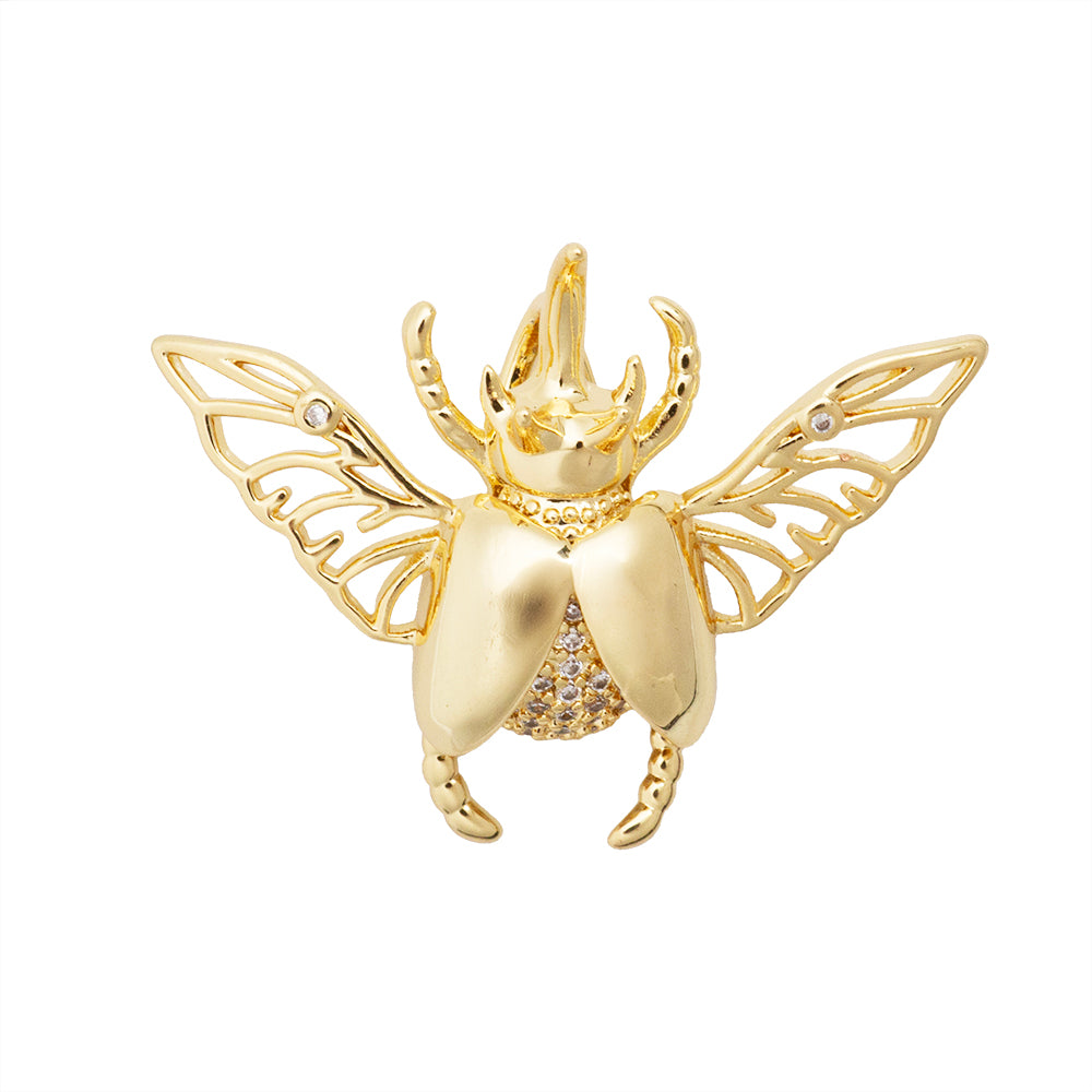 Dije Chapa Escarabajo con Circonia 22x32mm Dorado