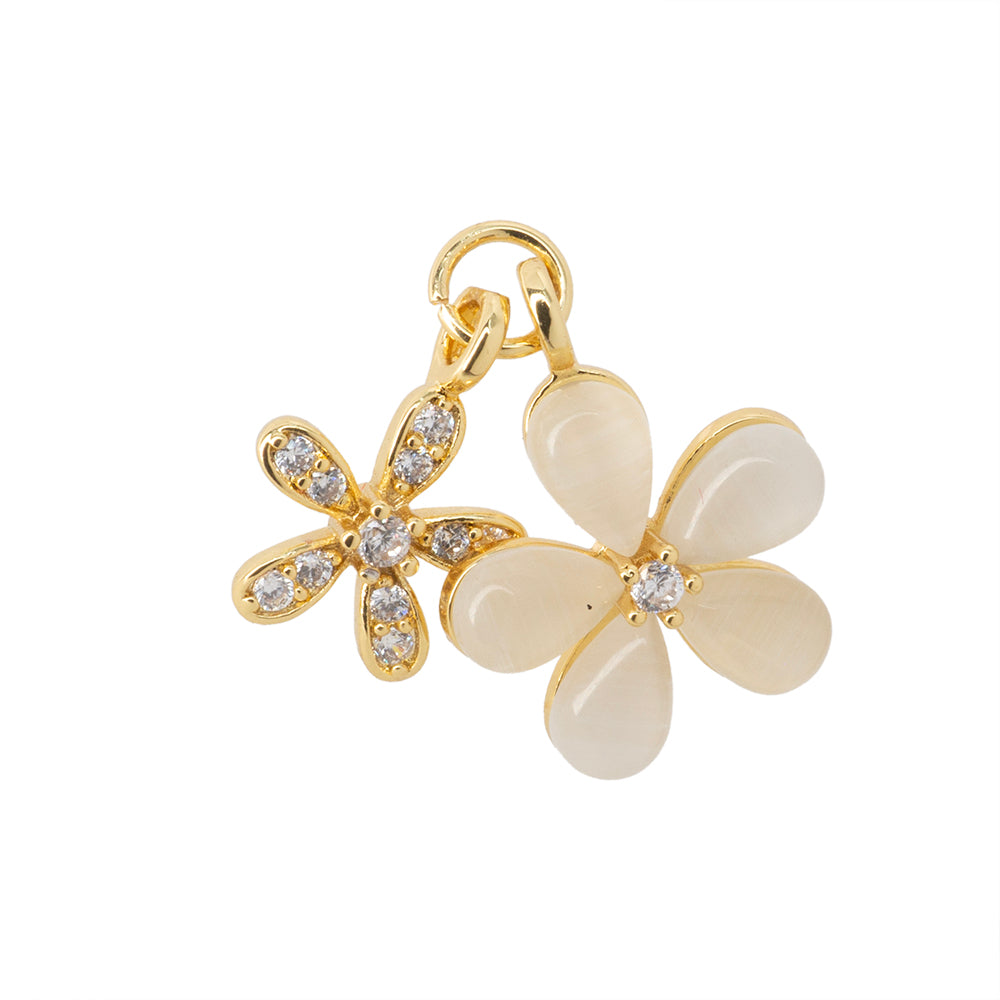 Dije Flor Ojo de Gato Blanco 16.5x13mm Dorado