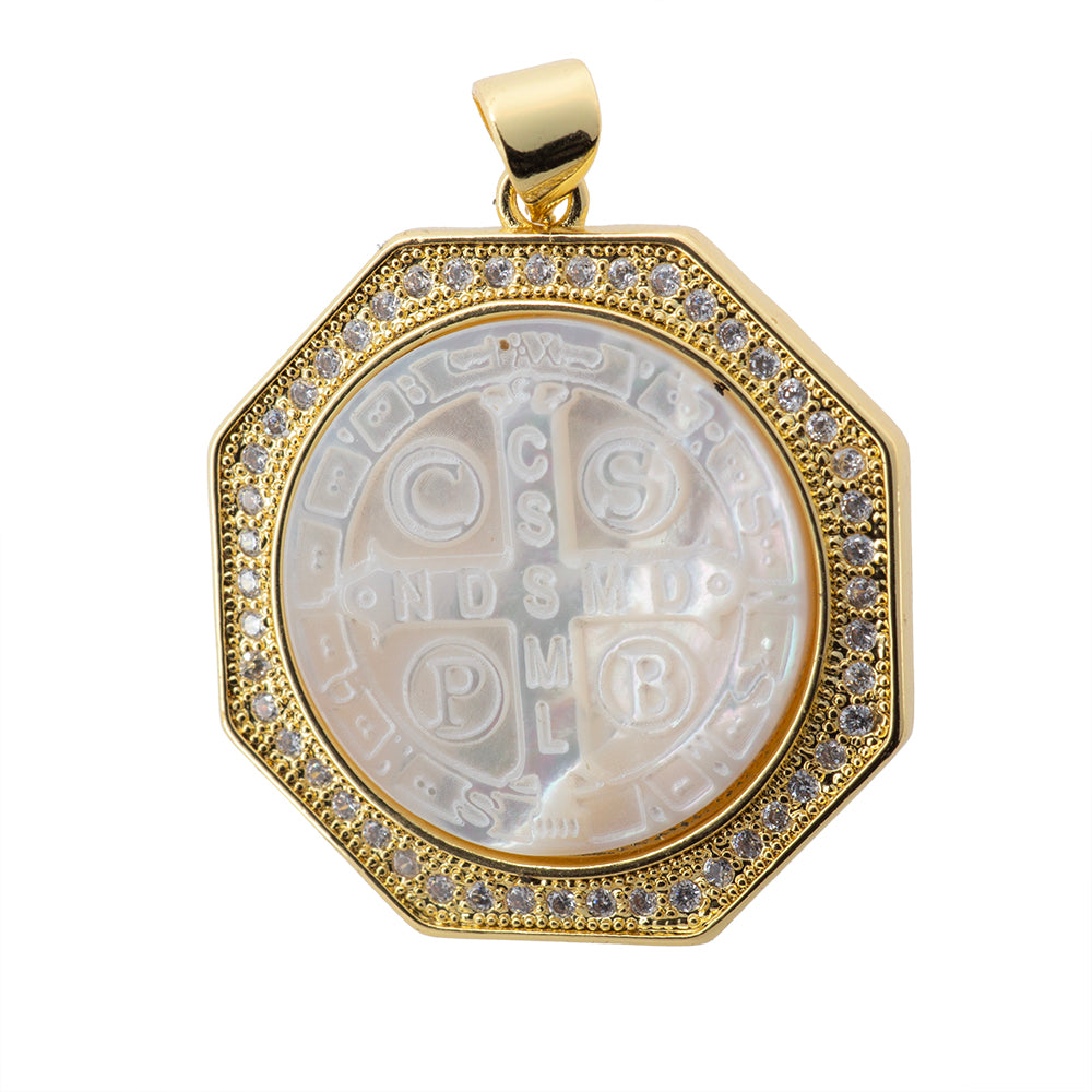 Dije San Benito con Madre Perla y Circonia 28x25.5mm Dorado