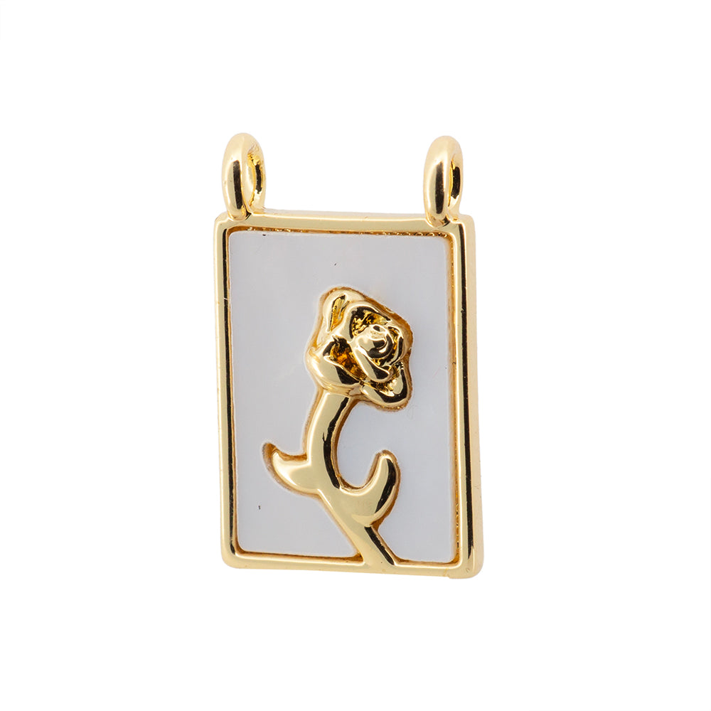 Dije Flor con Madre Perla 18x11mm Dorado