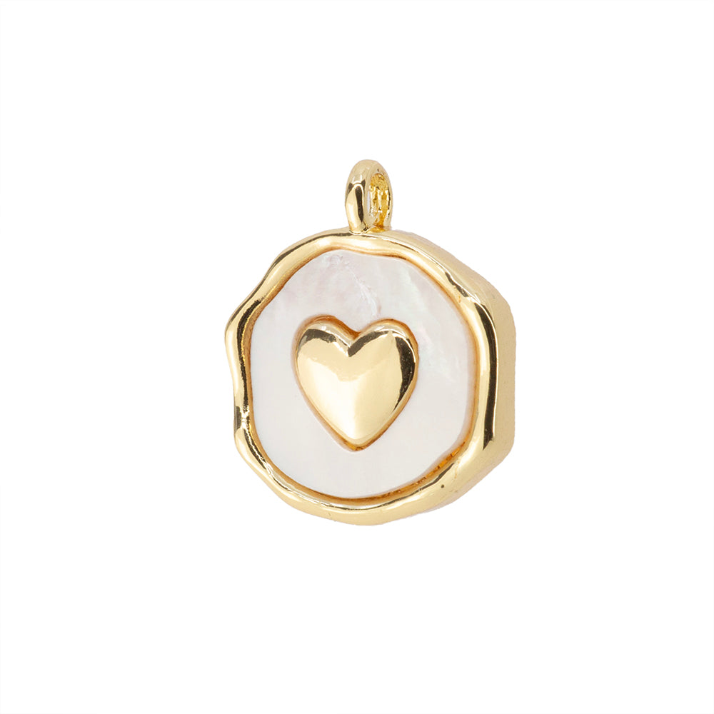 Dije Corazón con Madre Perla 14.5x11.5mm Dorado