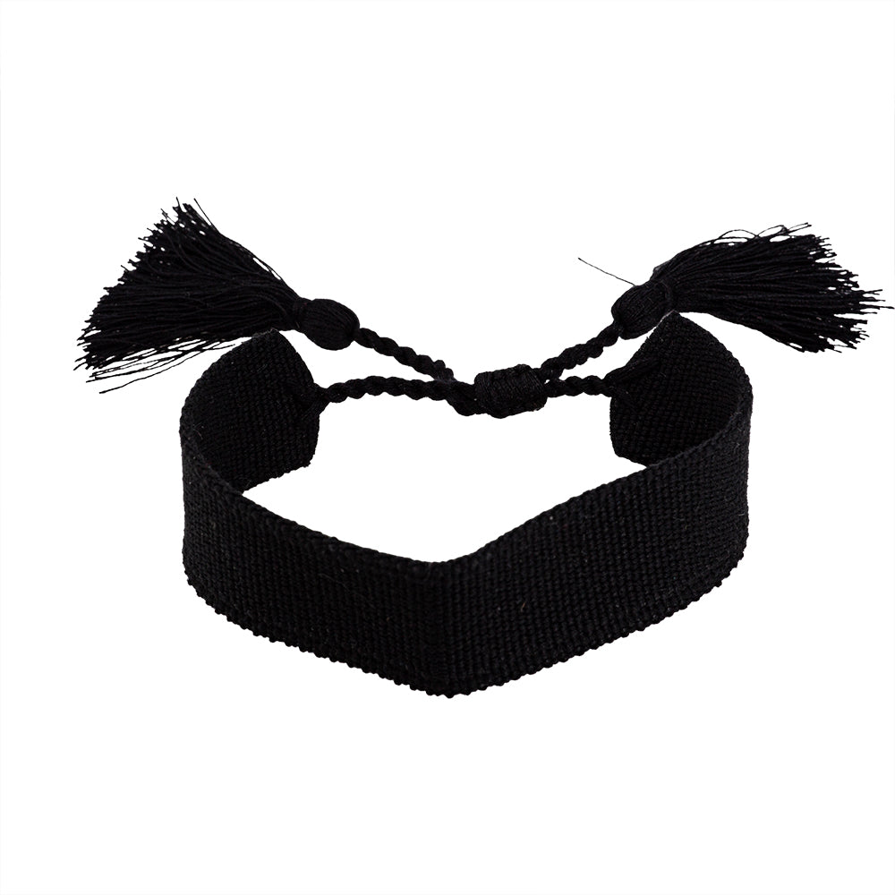 Pulsera Tejida con Motita Negra