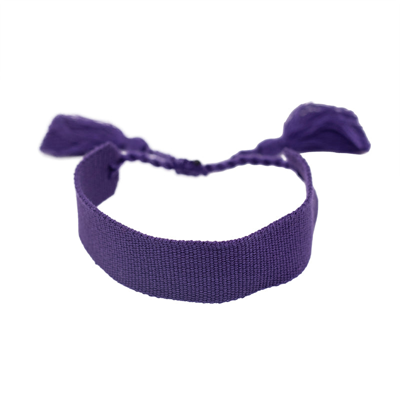 Pulsera Tejida con Motita Morado